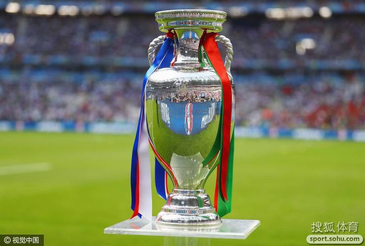Nottm Forest đấu Với Southampton